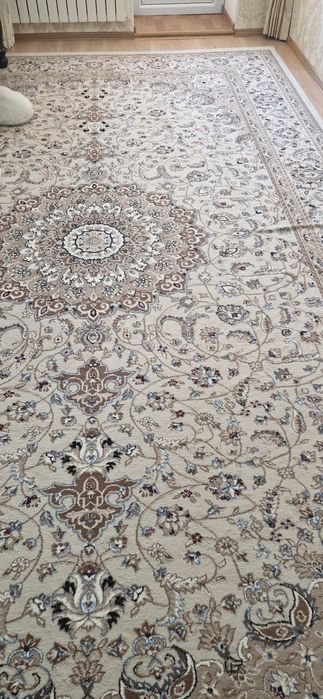 Кілем сатылады, продается  ковер