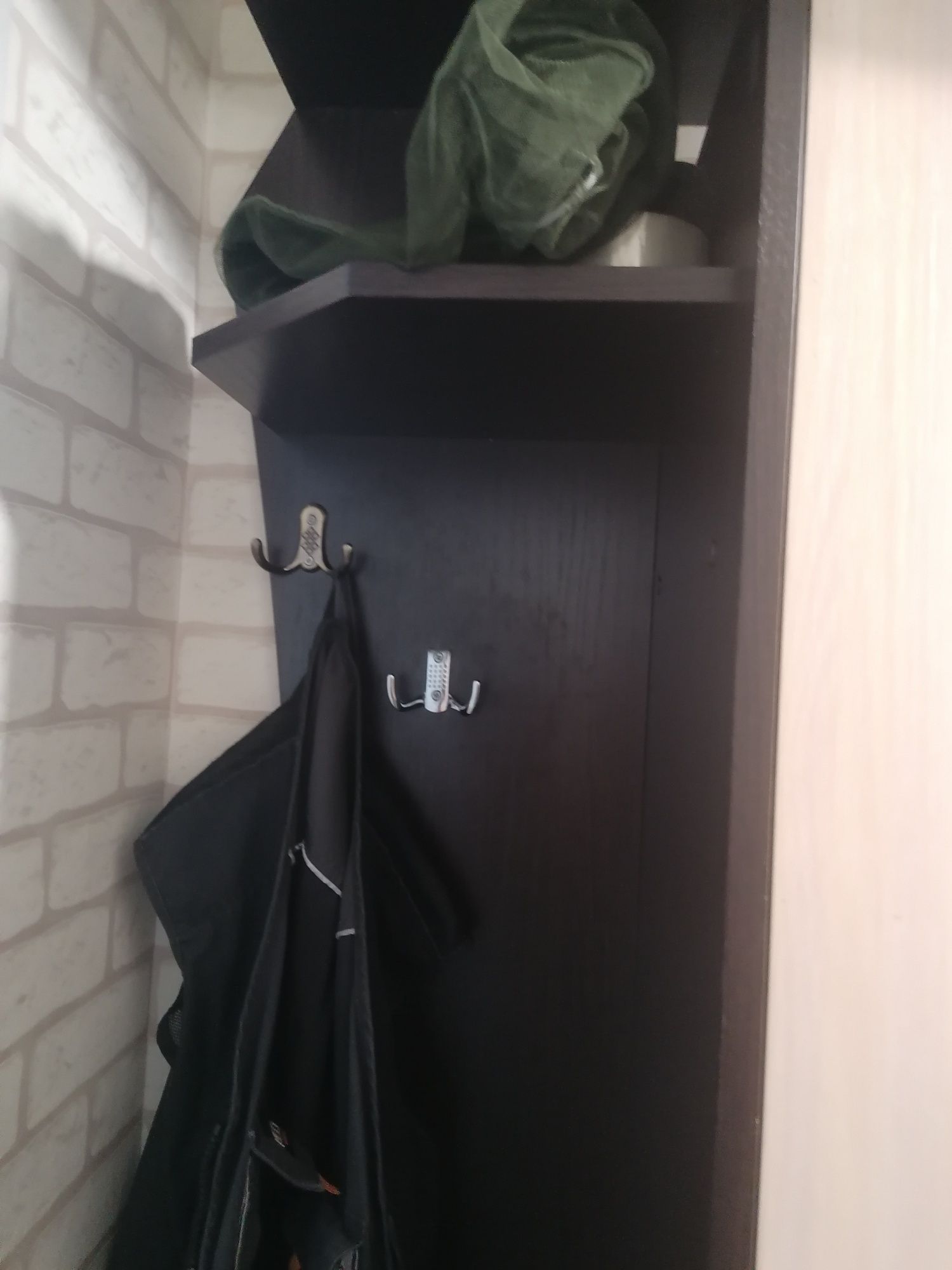 Прихожая мебел продаю