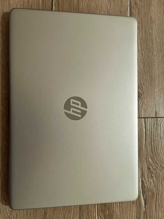 Продам ноутбук HP 15