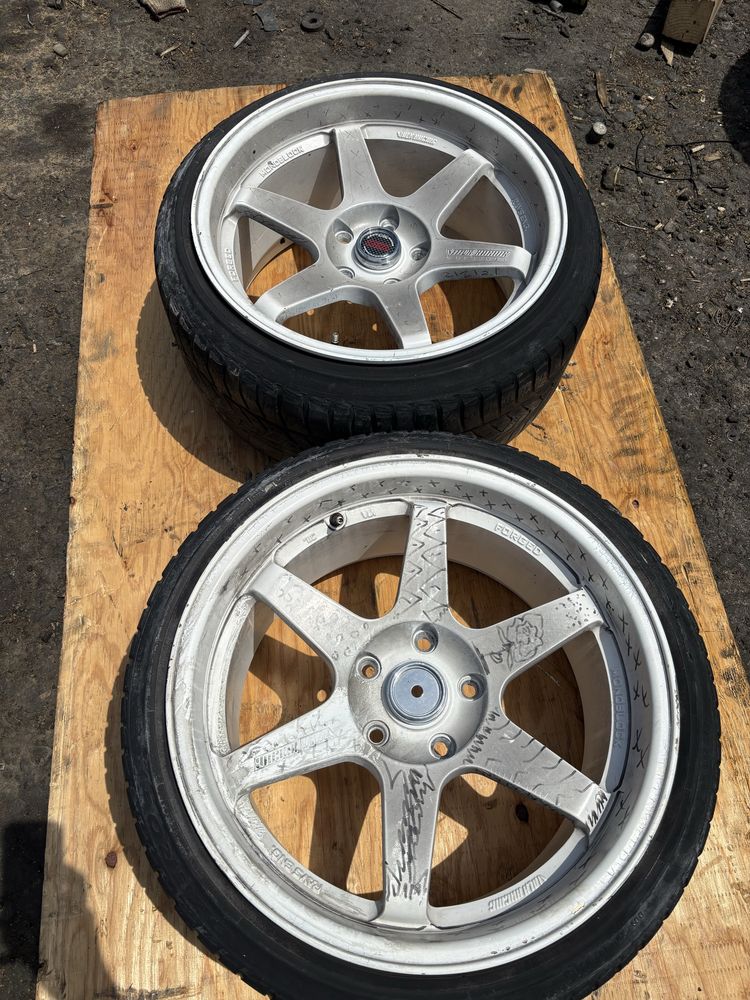 Продам диски R18 5x120