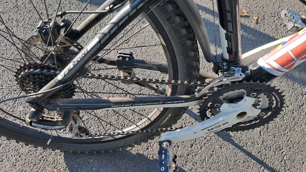 Bicicletă Ferrini R3 cadru aluminiu 26.5