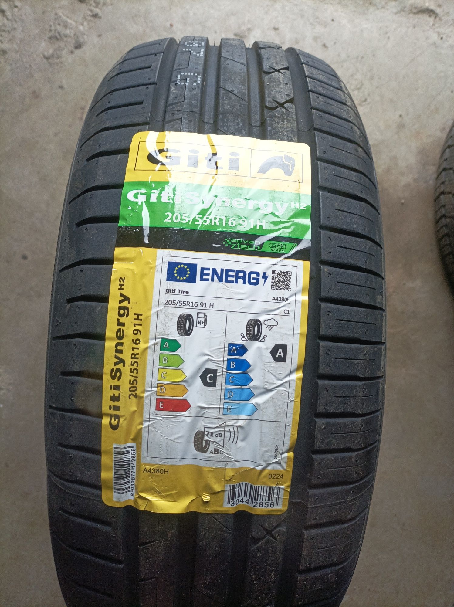 Продавам нови летни гуми 205/55R16 91H GiTi synergy H2 2-102лв/бр.