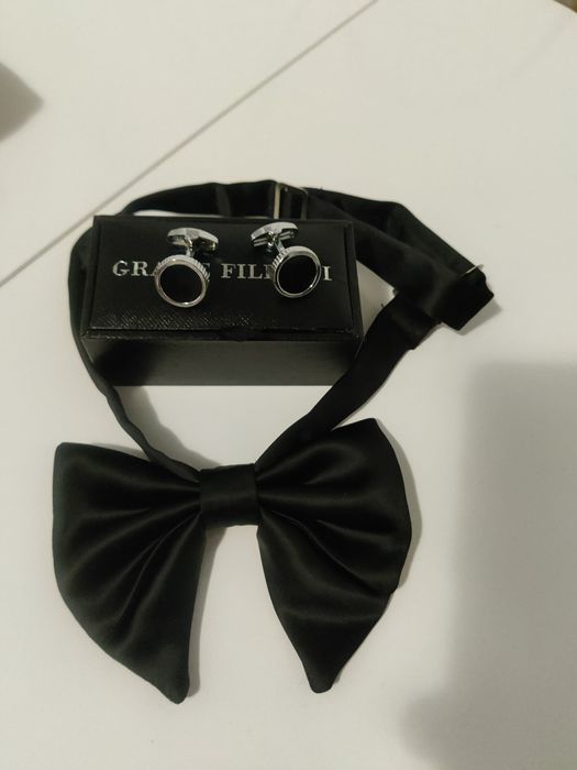 Costum ginere marimea 50, M, +papion si butoni negociabil