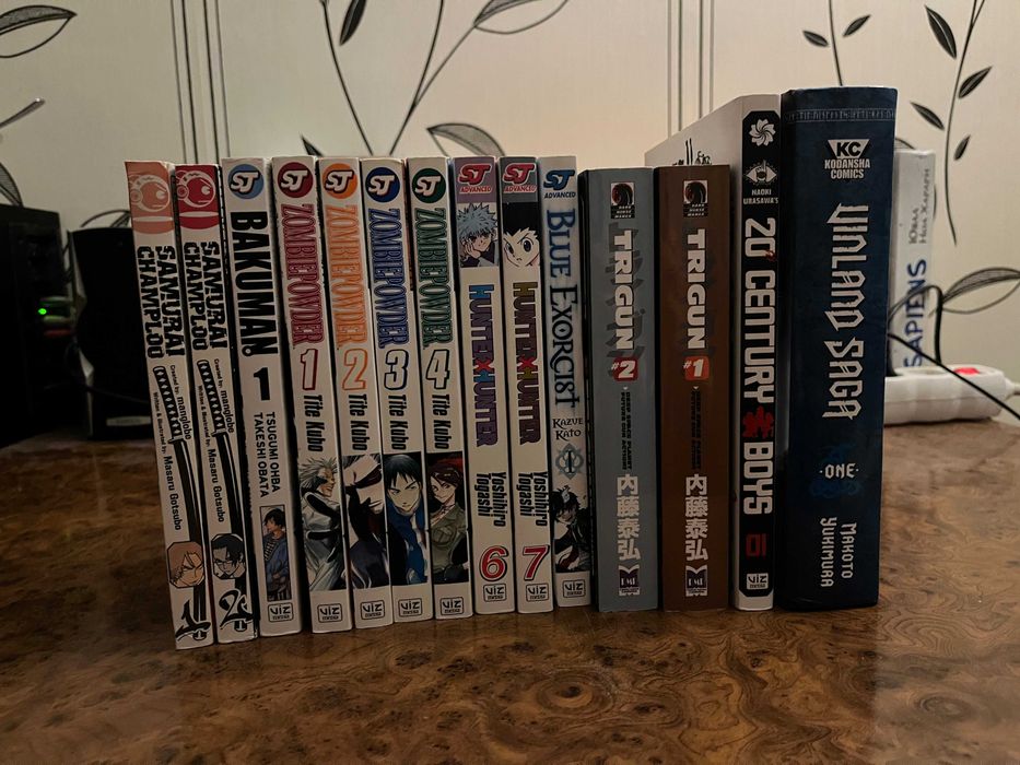 Много манга - Bleach, Shaman King и други