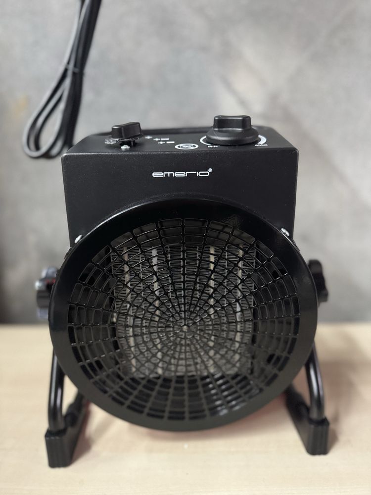 Дихалка Emerio 3000w