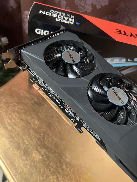 Placa video Rx 6600 eagle gigabyte