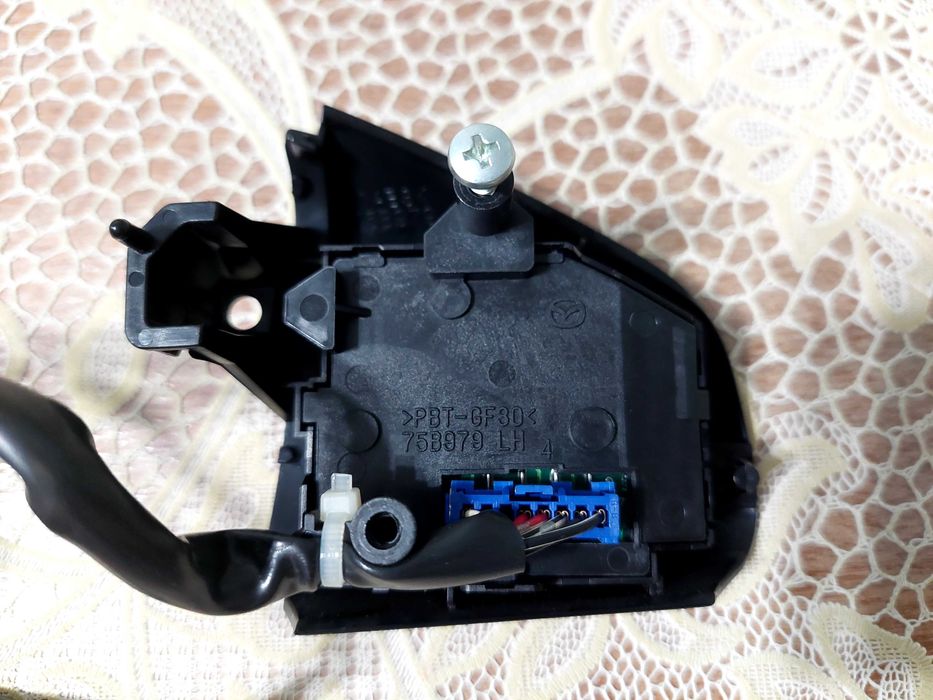 Бутони волан за Mazda 3 (BL) 2009-2013