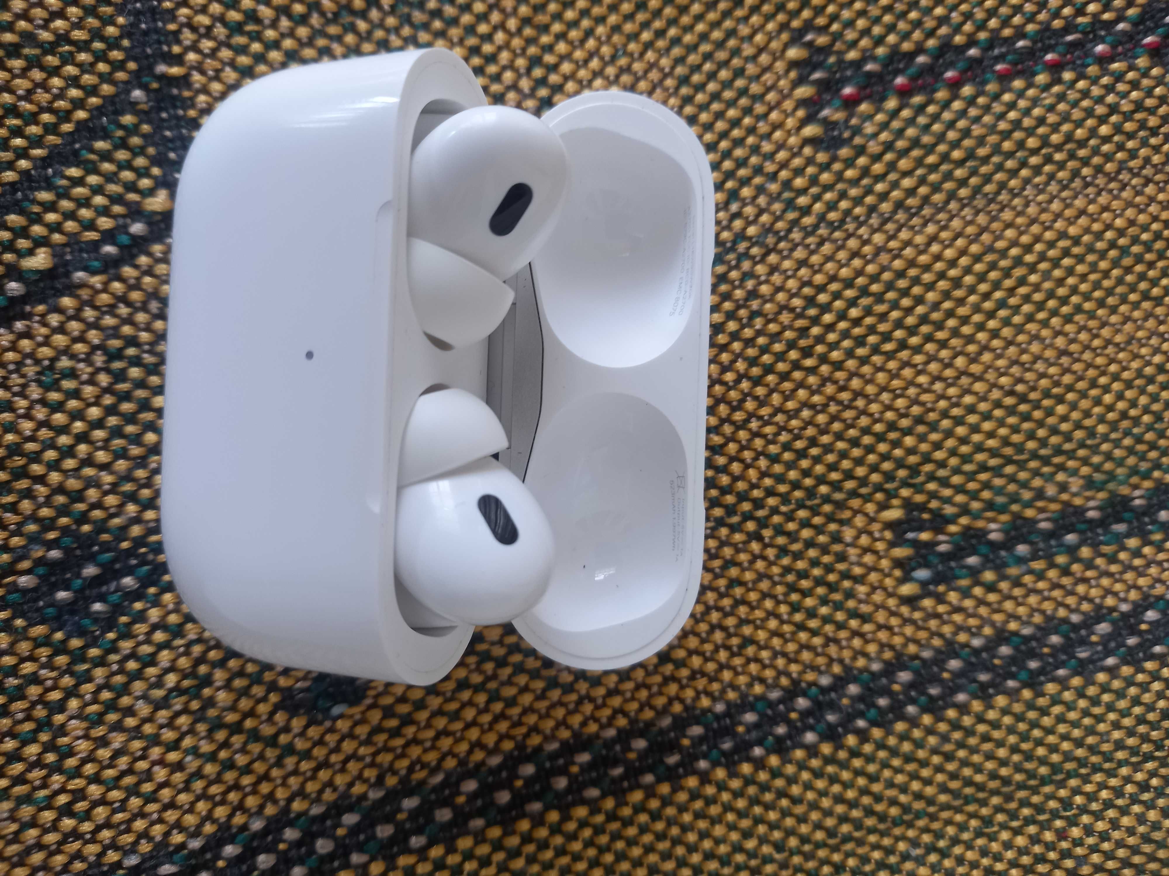 Original Apple AirPods Pro sotiladi