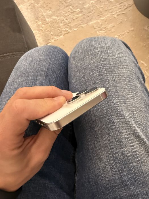 Iphone 16 pro white /alb titanium garantie/casco 128gb liber de retea