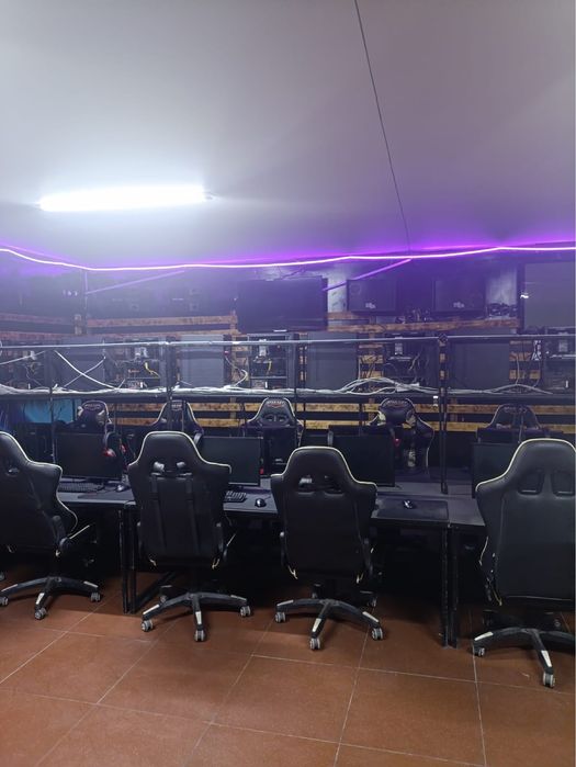 Продам компьютерный клуб