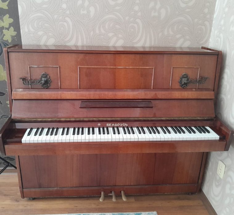 Продам Пианино в отличном состоянии
