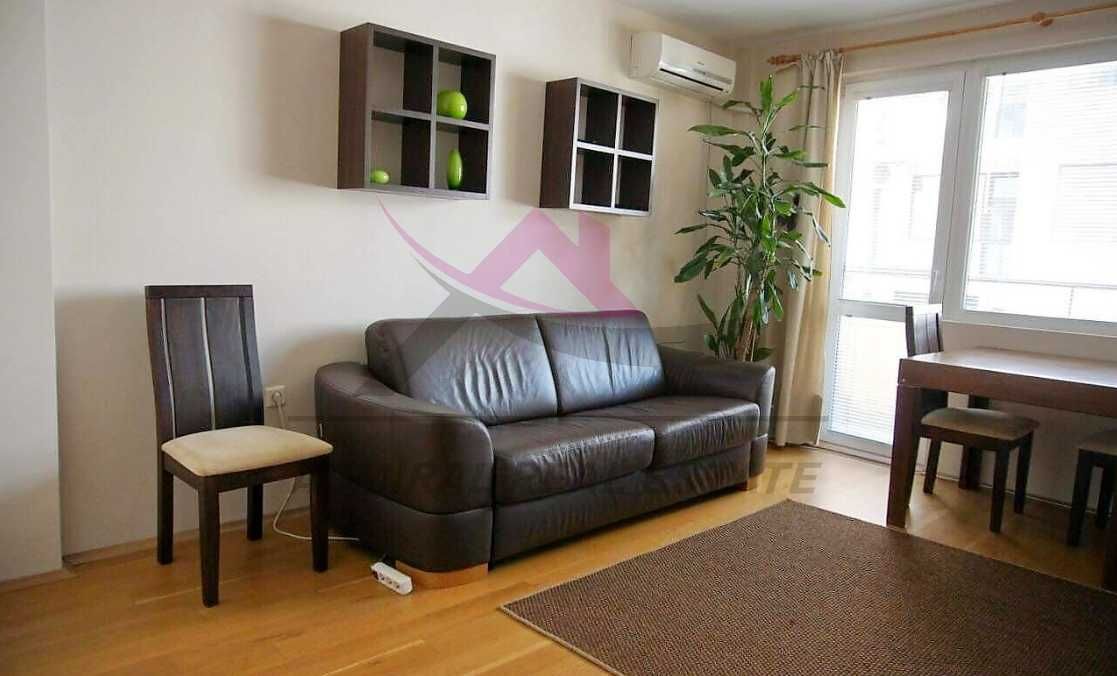 Дава се под наем Двустаен апартамент в Варна, Левски - 60 кв.м за 425 € - Снимка #1