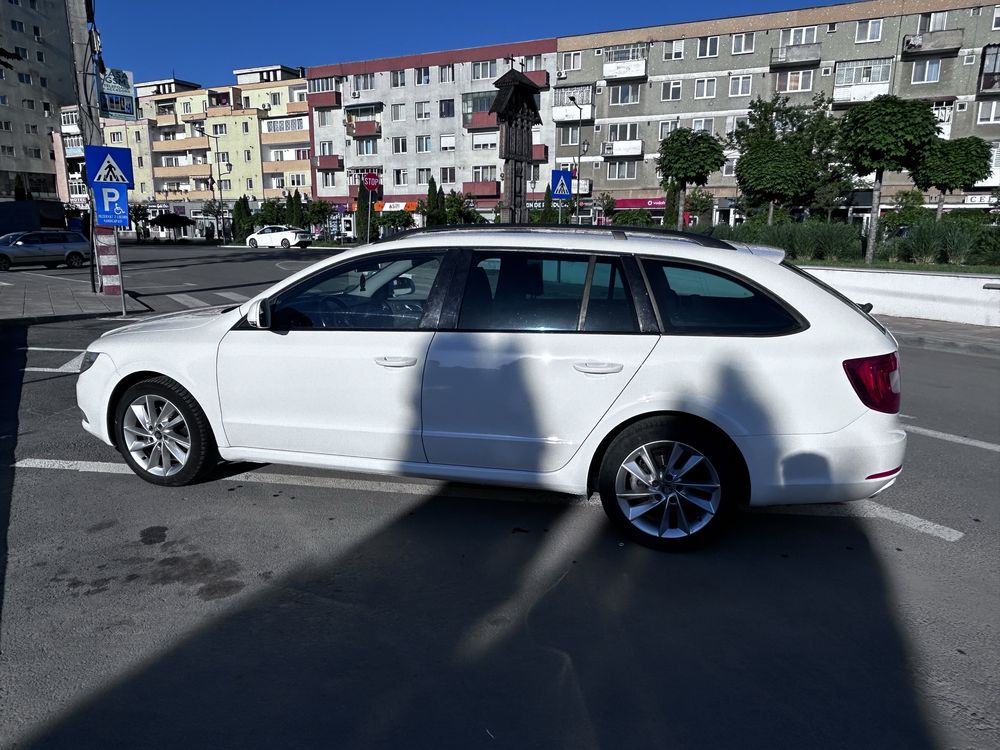 Vand Skoda Superb 2011