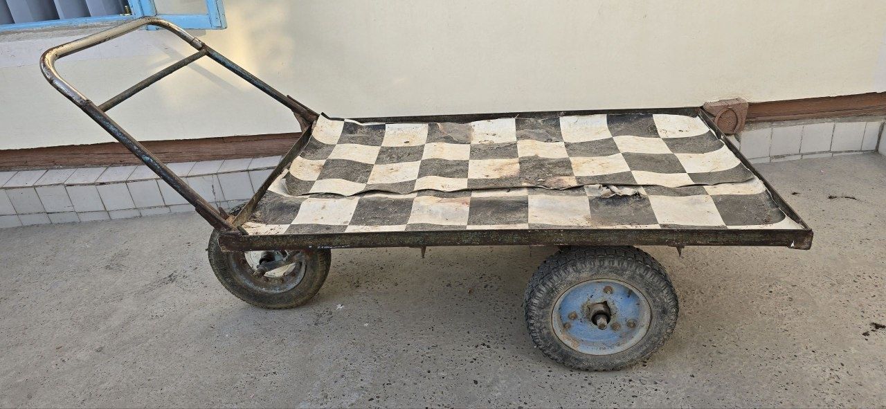 Arava sotiladi yaxshi holatda