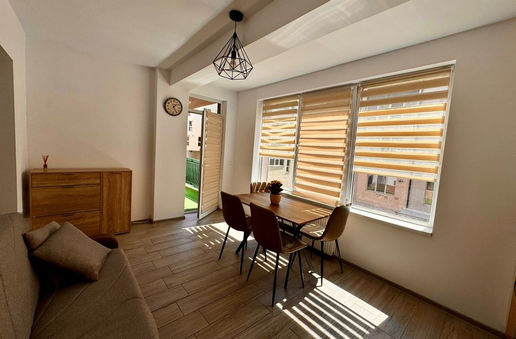 De închiriat apartament 2  camere • 45 mp • Borhanci • garaj subteran