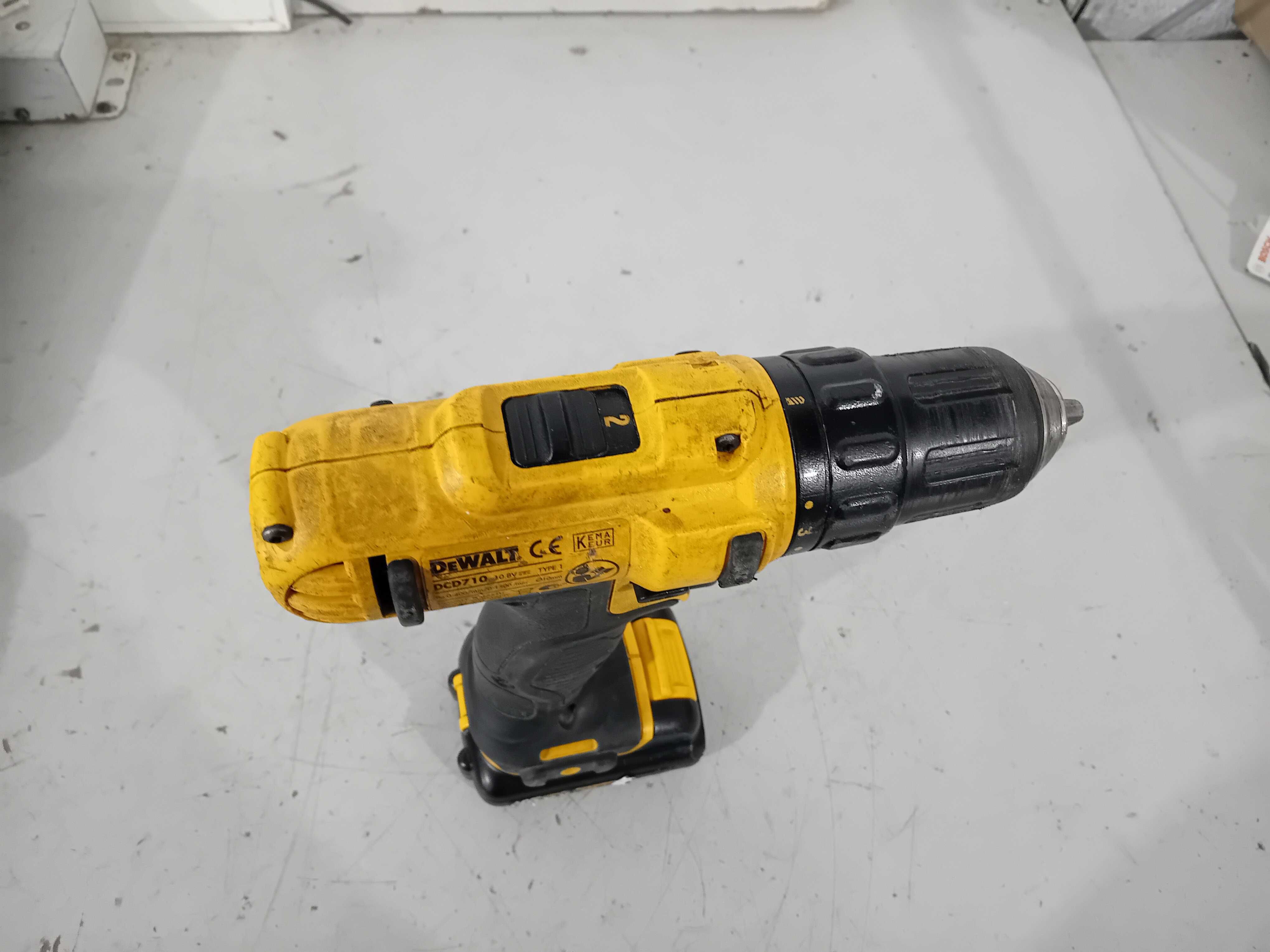 Винтоверт - Dewalt 10.8 V li ion