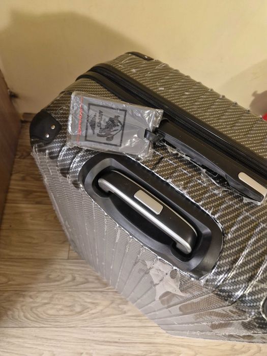 Куфар на фирмата Арт  (30×50×80)