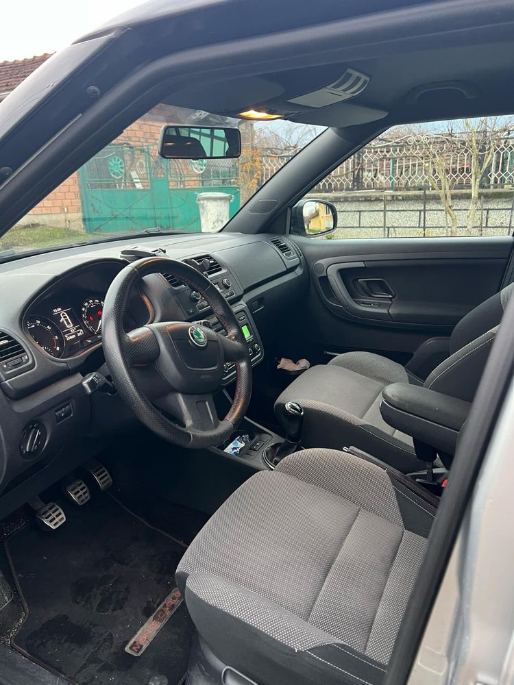 Шкода Fabia 2 Monte Carlo