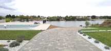 De vanzare casa cu piscina la lac Apa