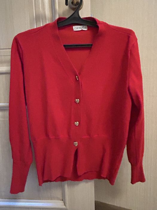 разгрузка гардероба все вещи по 3000