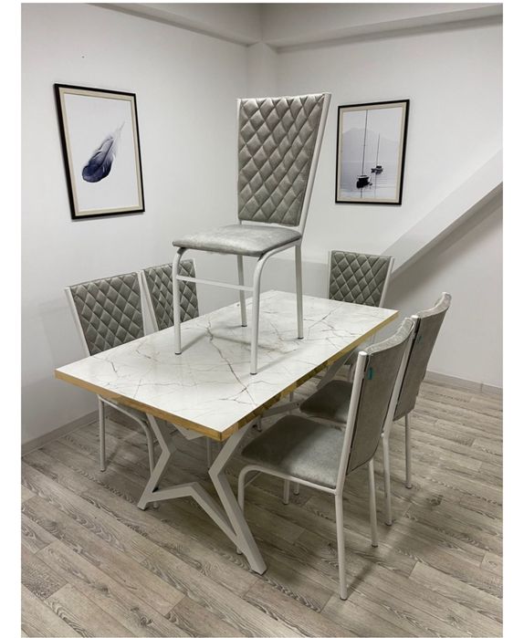 Продам стол со стулями