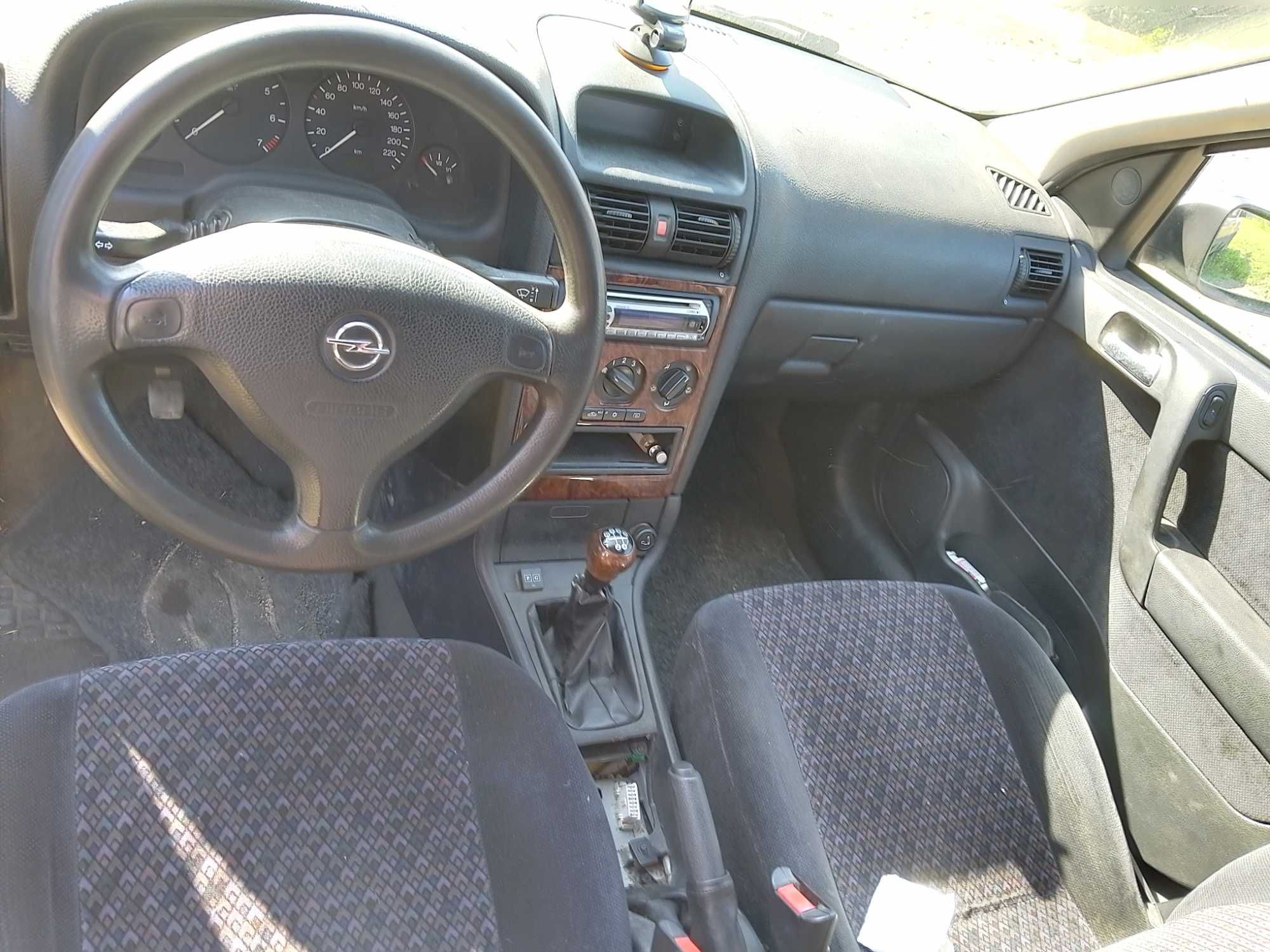 Opel Astra G 1.8