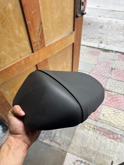 Седалка пасажер Suzuki gsxr 1000 K9 L6