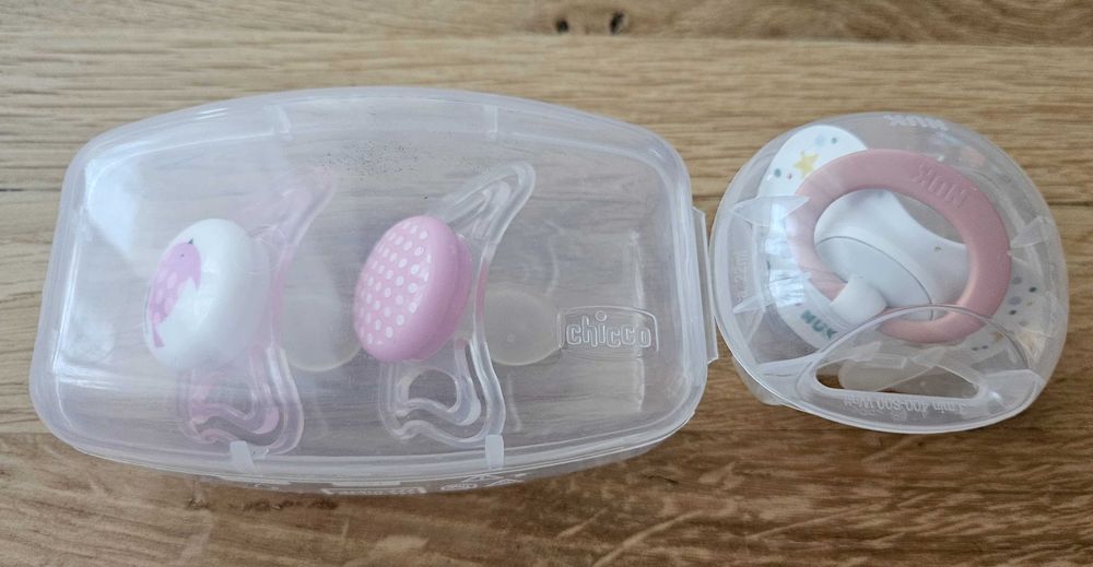 Залъгалки Chicco и NUK Чико и Нук