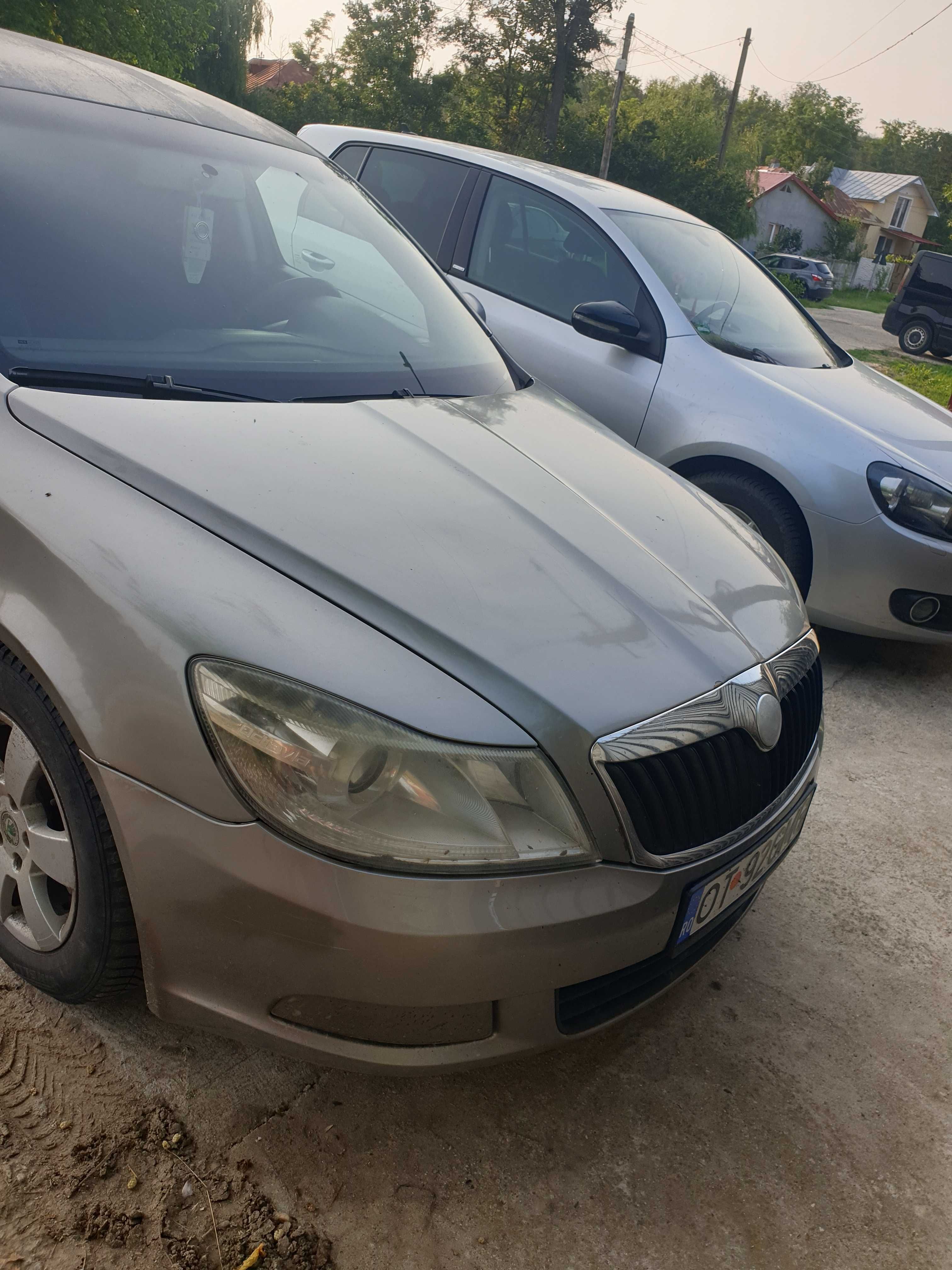 Vand skoda octavia 2 facelift 1.9 tdi 2010 sau Golf 6 1.2 tsi 2012