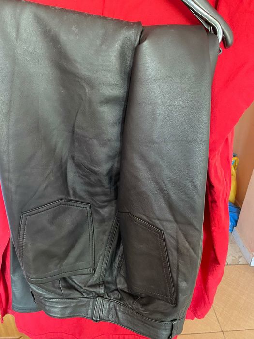 Haine de piele mai multe modele