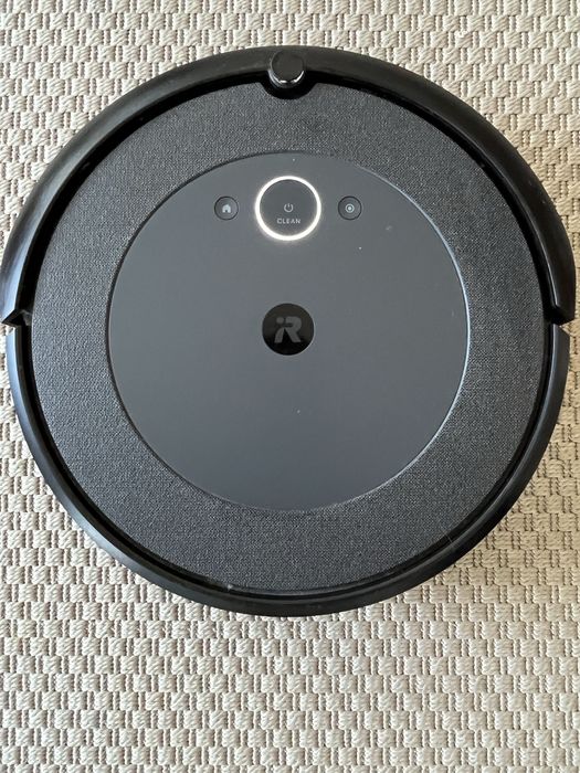 Прахосмукачка iRobot Roomba i3