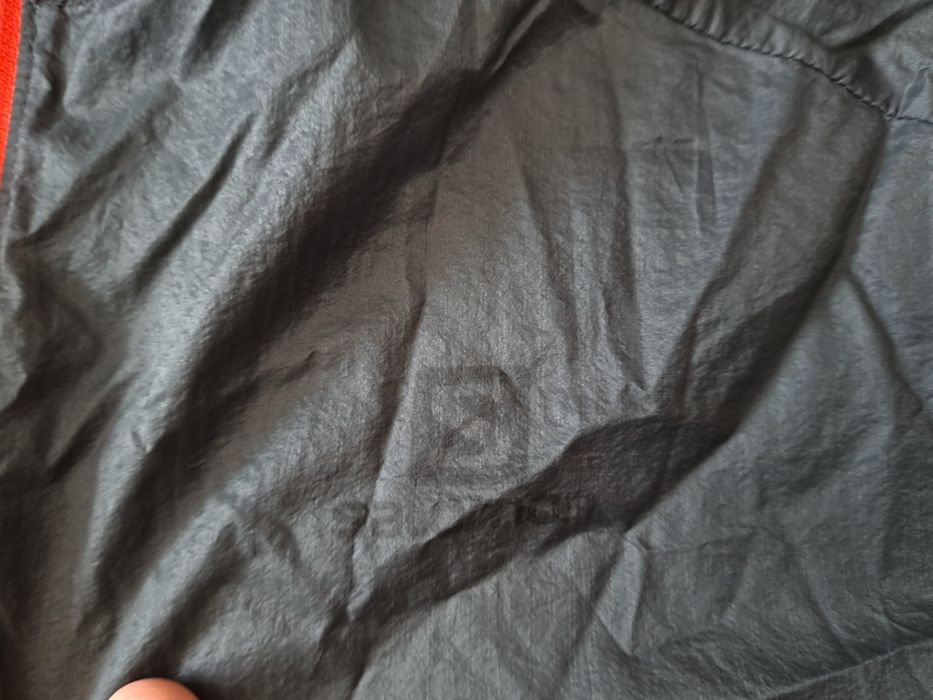 Salomon-Ориг.ветровка