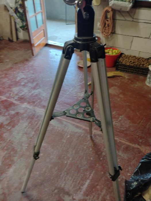 Vând telescop nou