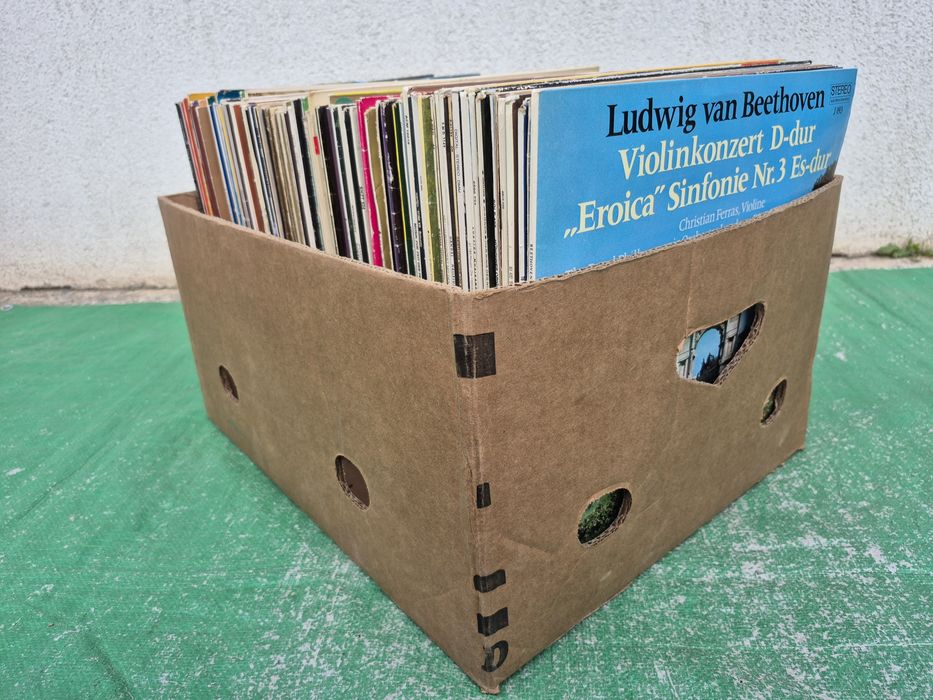 Vând Lot 150LP Discuri Vinil muzică clasică mixta Artiști celebrii