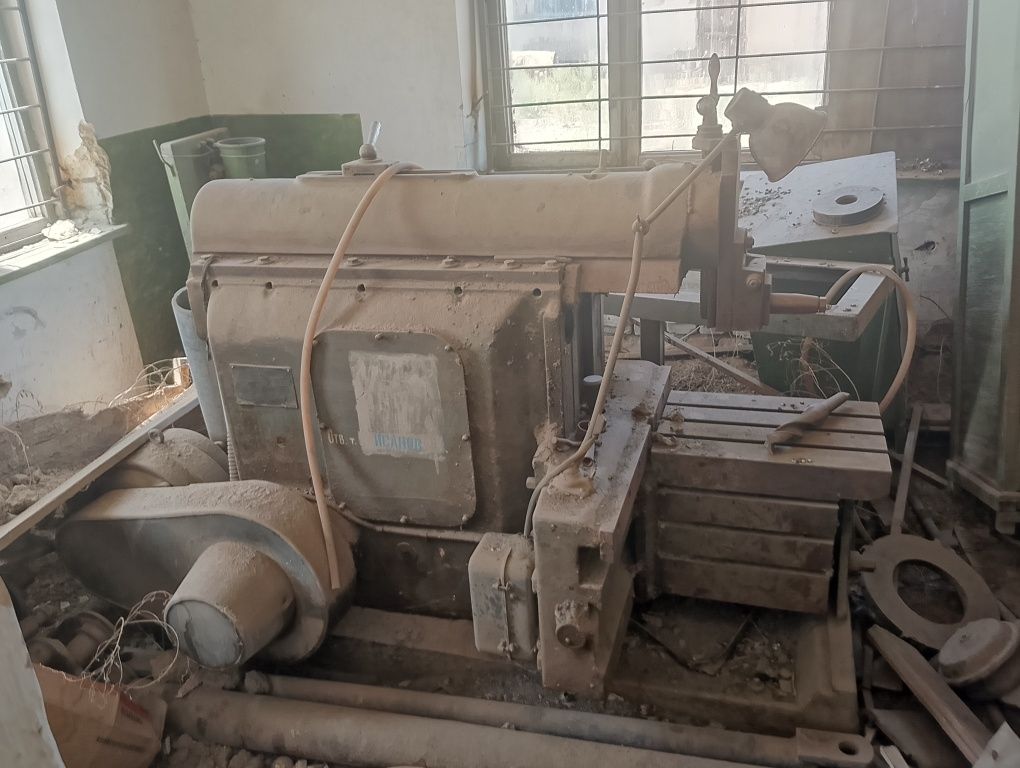 Metallom olamiz uzimiz olib ketamiz4000sumgacha
