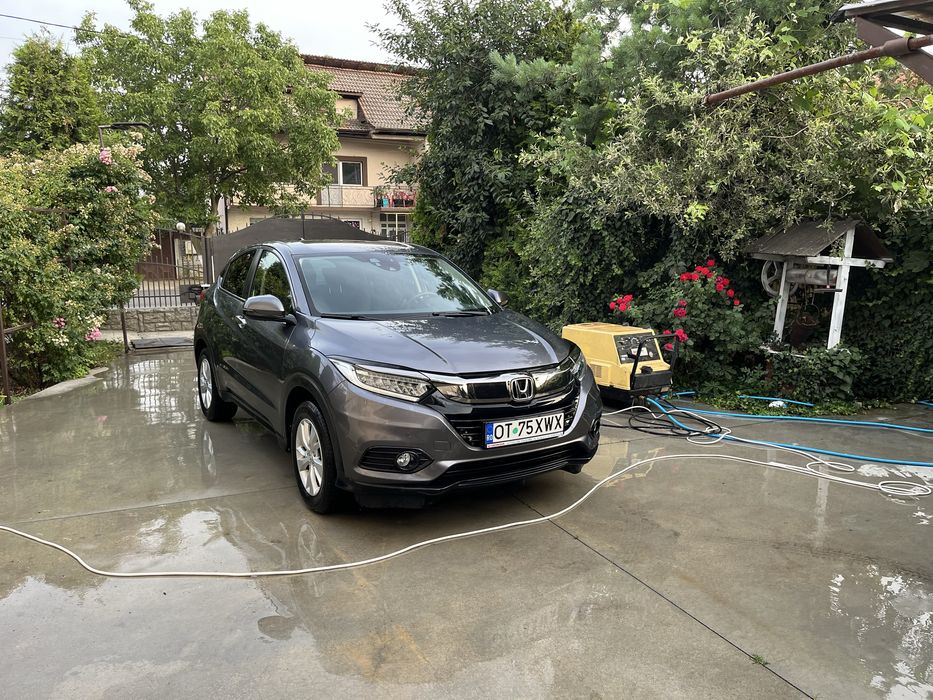 Honda H-RV , 1,5 L , aspirat , impecabila ,direct proprietar