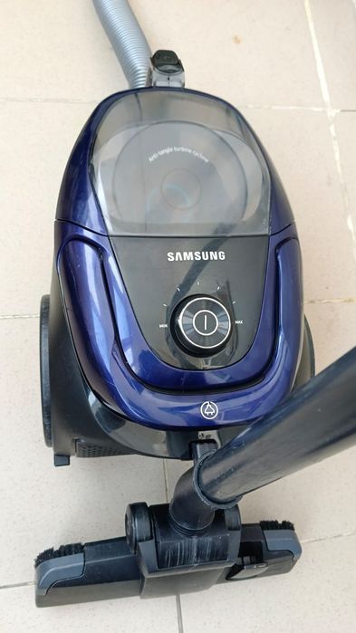Пылесос Samsung 1800w