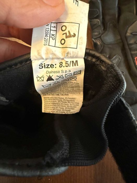 Vând mănuși moto Dainese Carbon 4 short de piele, black