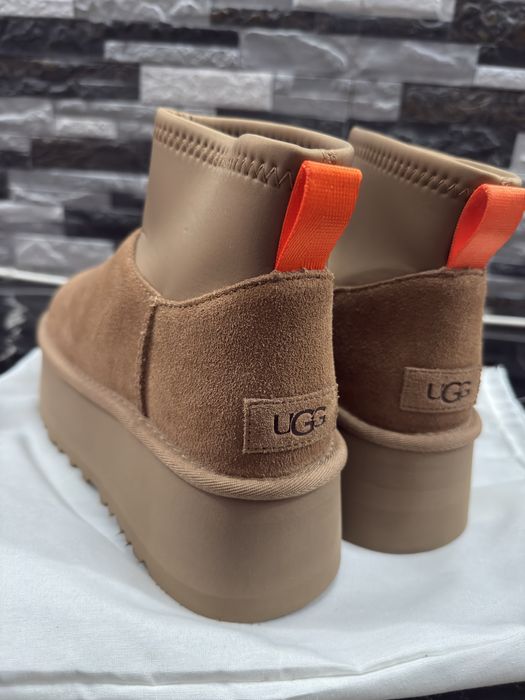 UGG Noi Mini Dipper Chestnut