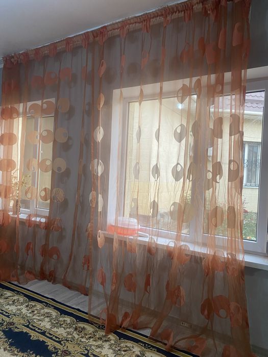 Шторы тюль капроновая  2,5*6 , ковер 2*4 б/у