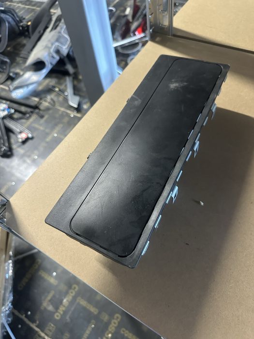 Airbag крака Volkswagen Passat B8 шофьор айрбег пасат б8 8