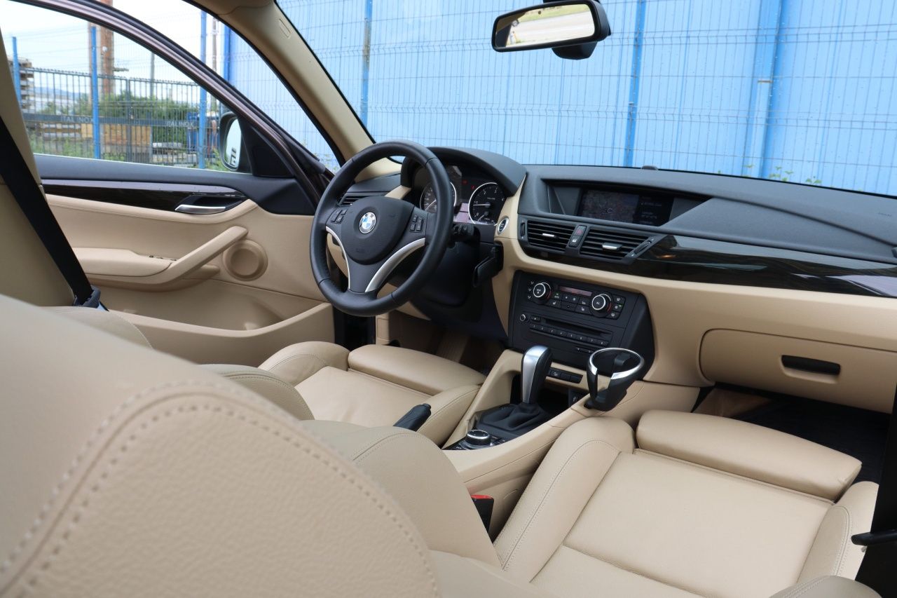 Bmw X1 2.3 D X-Drive!Panoramic!Scaune sport!Rate!Garanție!