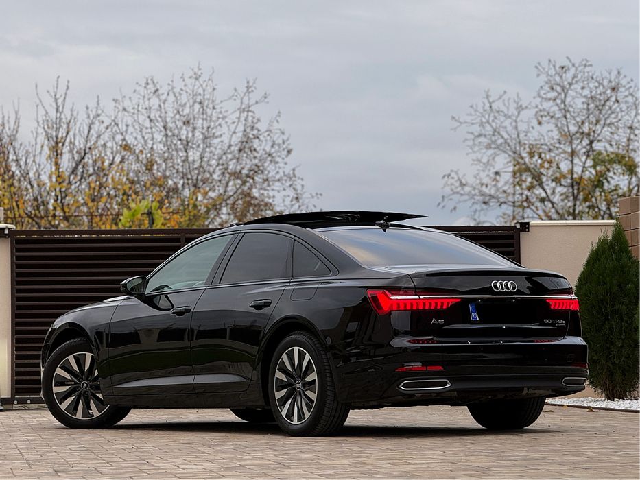 Audi A6 50 TFSI e / Matrix / Panorama / Distronic