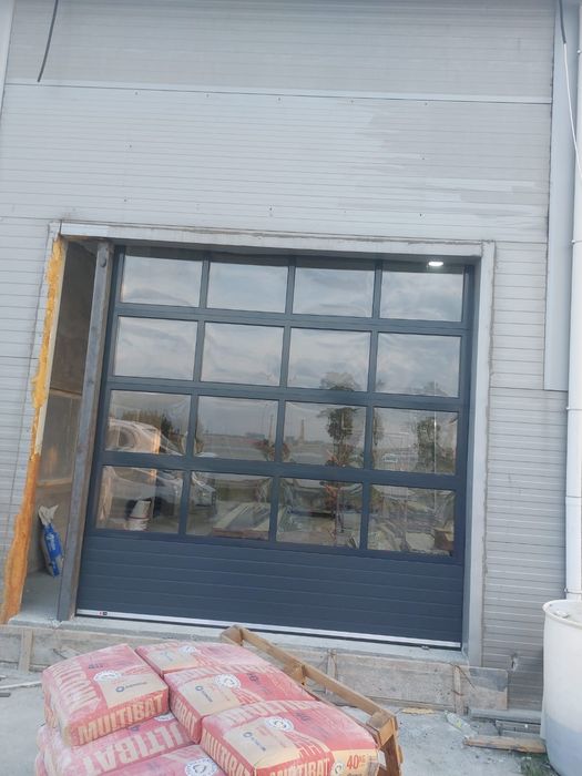 Porti de garaj/usi secționale/ usi de garaj/ usa tip rulou/ usa