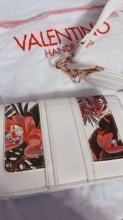 Чанта “Valentino”
