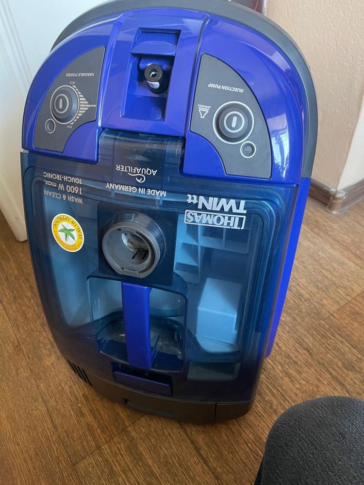 Продам моющий пылесос Thomas TWIN T2 Aquafilter