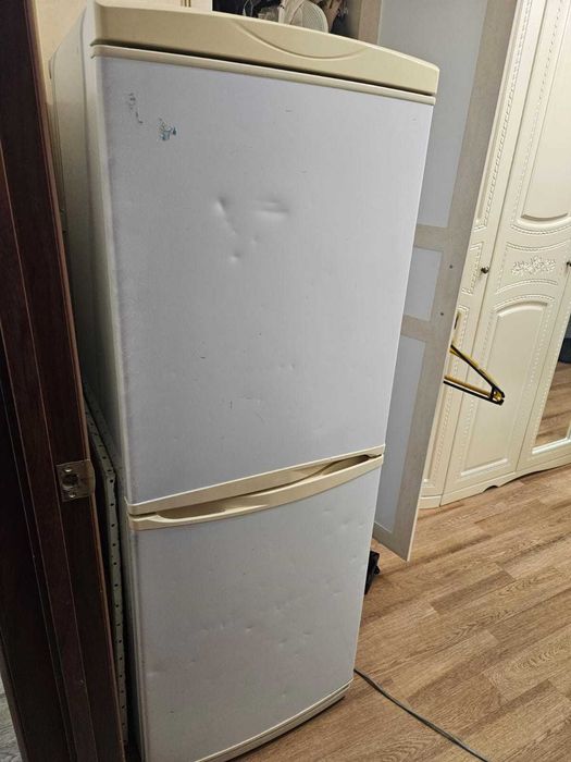 Продам холодильник LG рабочий