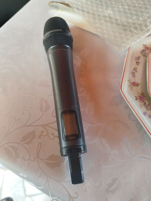 Sennheiser G3 823-865  MHz