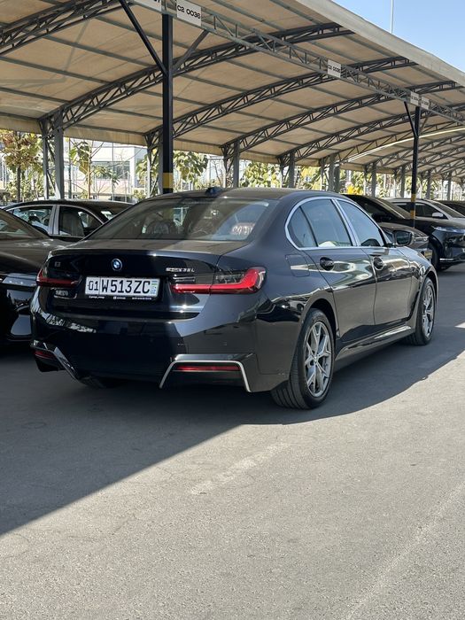 BMW i3 35L eDrive 2025 yangi