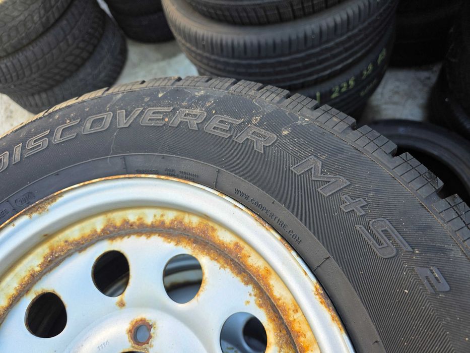 4бр Зимни гуми 205 70 15 - Cooper